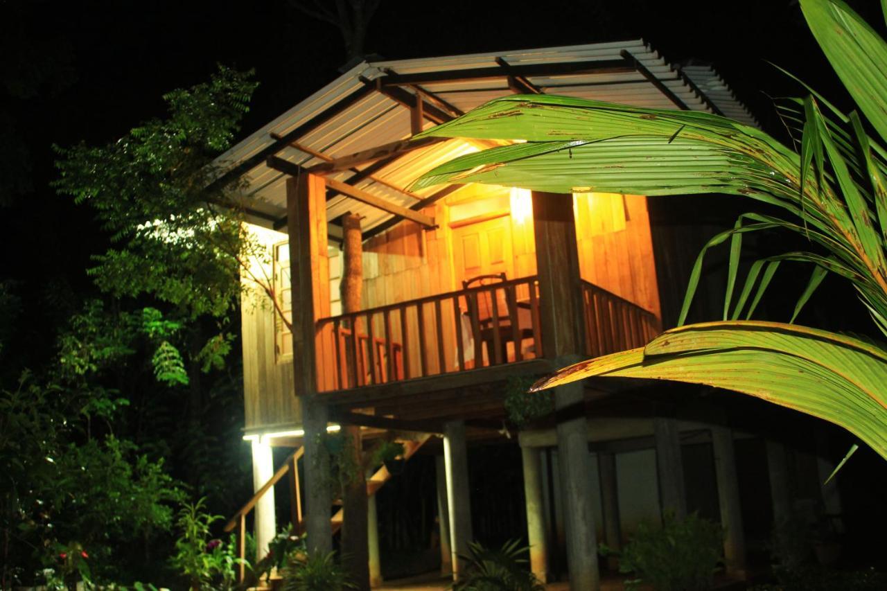 Ruk Sewana Villa Tree House Sigiriya Eksteriør bilde